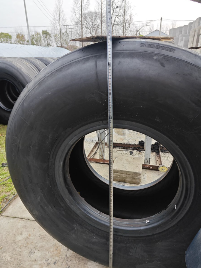 ban pesawat diameter 130cm